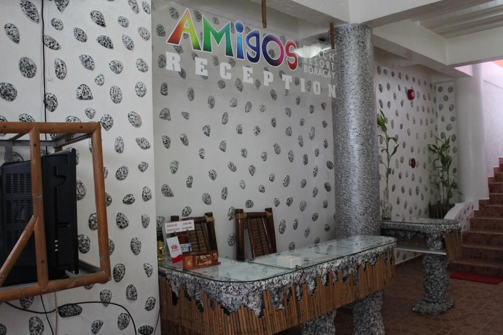 Amigos Beach Resort Balabag  Exterior foto